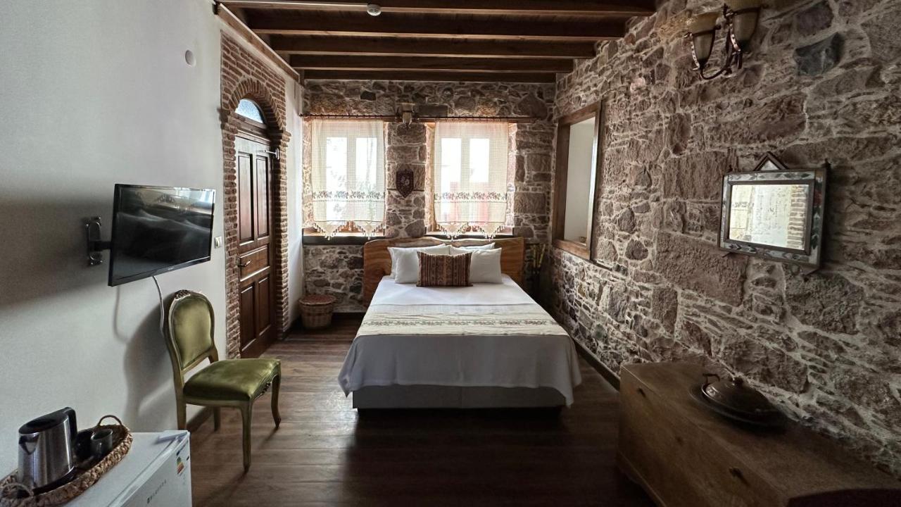 Cunda Konak Nazimaki Айвалык Экстерьер фото
